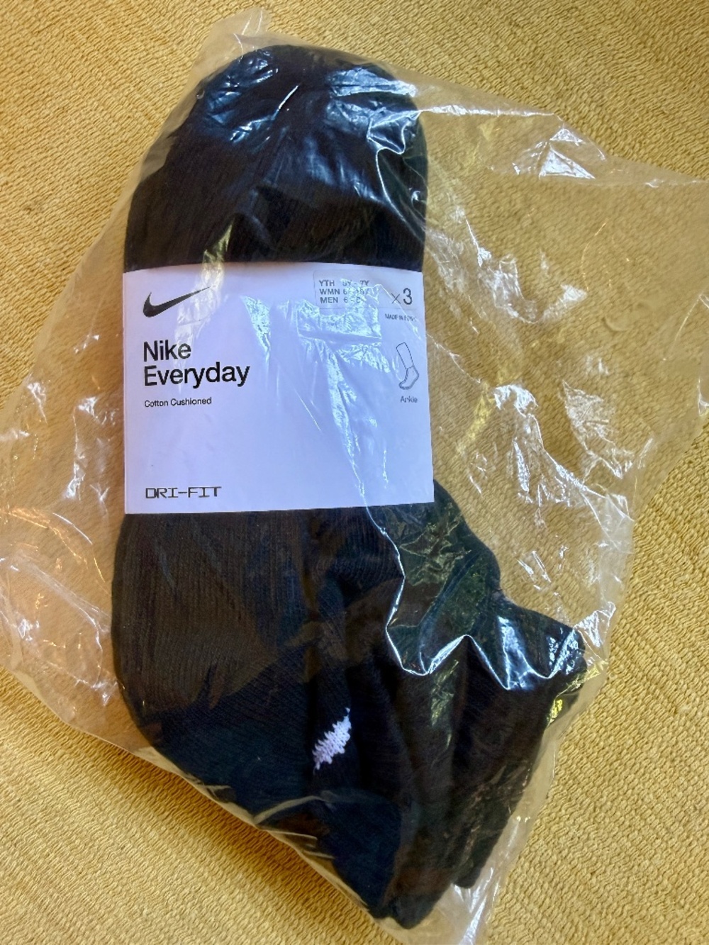 BNWT Nike Ankle-Height Socks 3 pairs